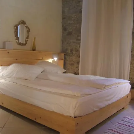 La Tour Feriehus Pépieux