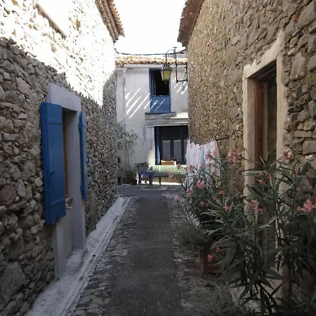 La Tour